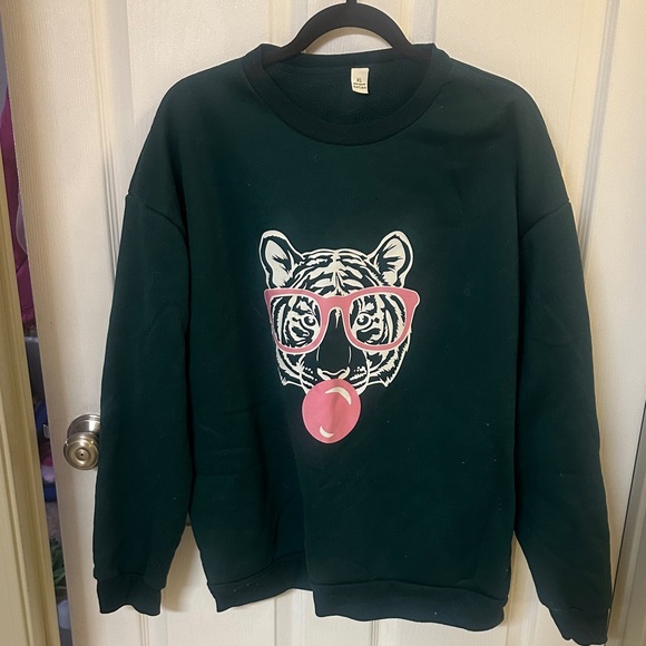 Dark Green Crewneck Sweatshirt with Tiger Bubblegum Graphic - Picture 1 of 2
